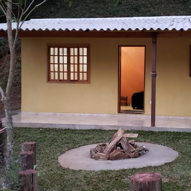 Cabana Da Montanha - Sitio Pasangas Santo Antonio do Pinhal Exterior photo