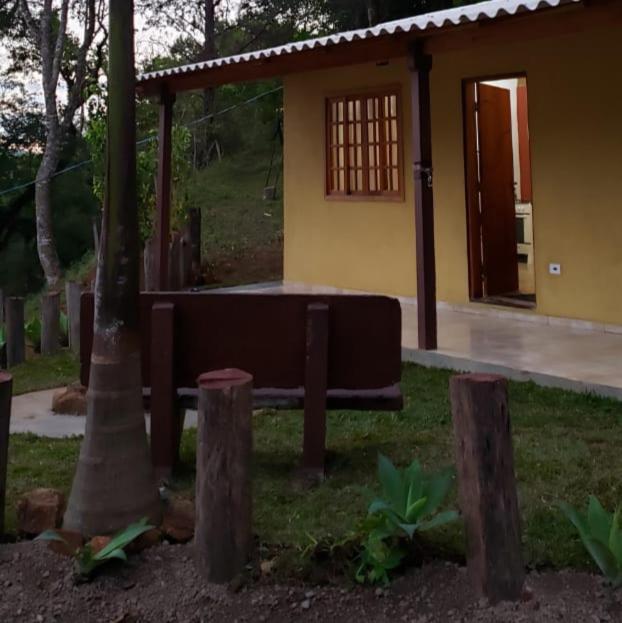 Cabana Da Montanha - Sitio Pasangas Santo Antonio do Pinhal Exterior photo